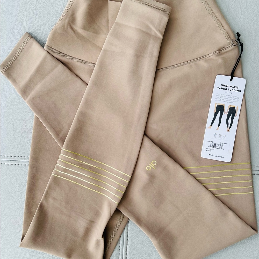 NWT! ALO YOGA High-Waist Vapor Legging Nude w/ Gold Highlights (Spark Gravel) XS